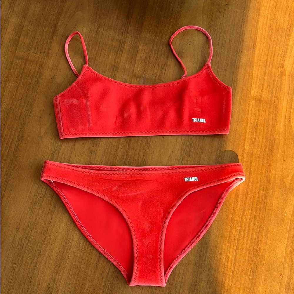 Triangl velvet neoprene bikini size S